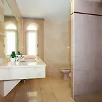 Apartment Riviera Park, 2 Bed *